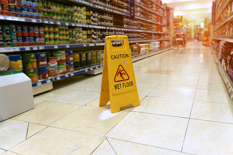 The Importance of a Wet Floor Warning Sign!